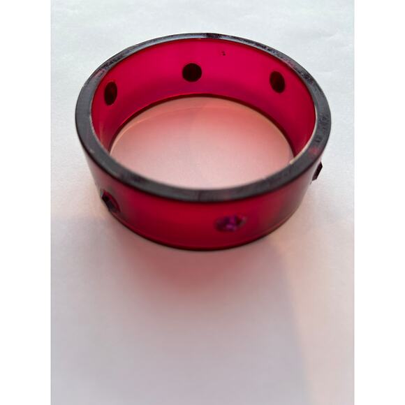 Vintage Lucite Plastic Bangle Bracelet with Rhinestones Red / Pink - Picture 2 of 4